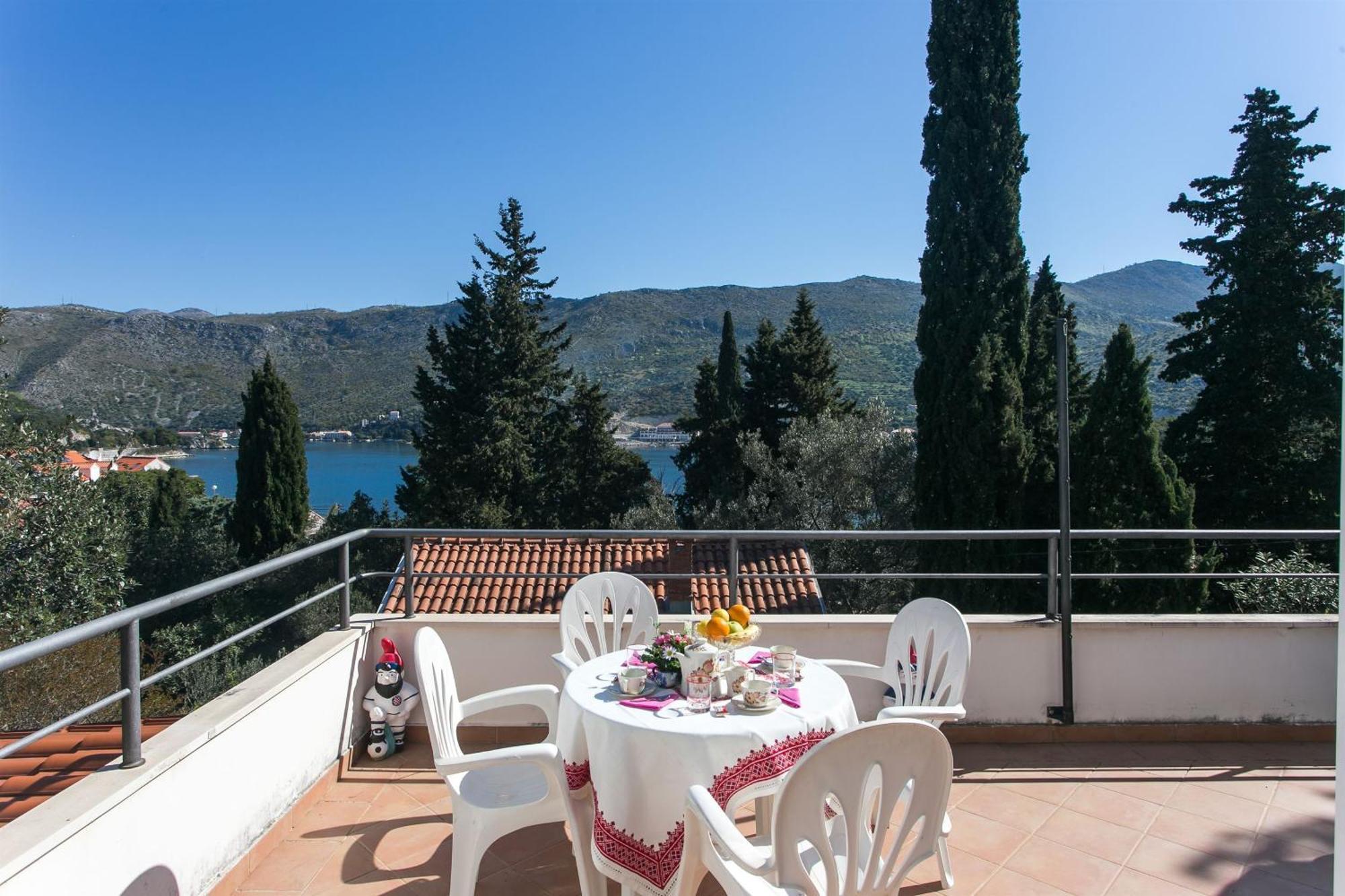 Apartments Marija - 50M From Beach Zaton  Bagian luar foto