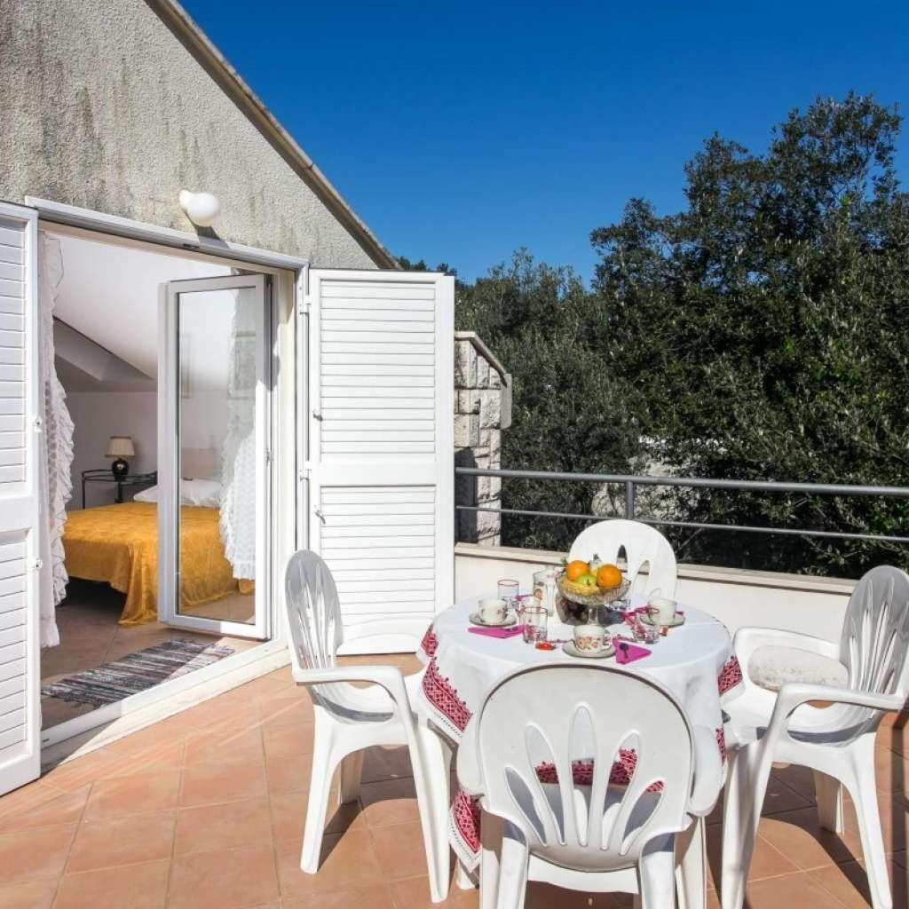 Apartments Marija - 50M From Beach Zaton  Bagian luar foto
