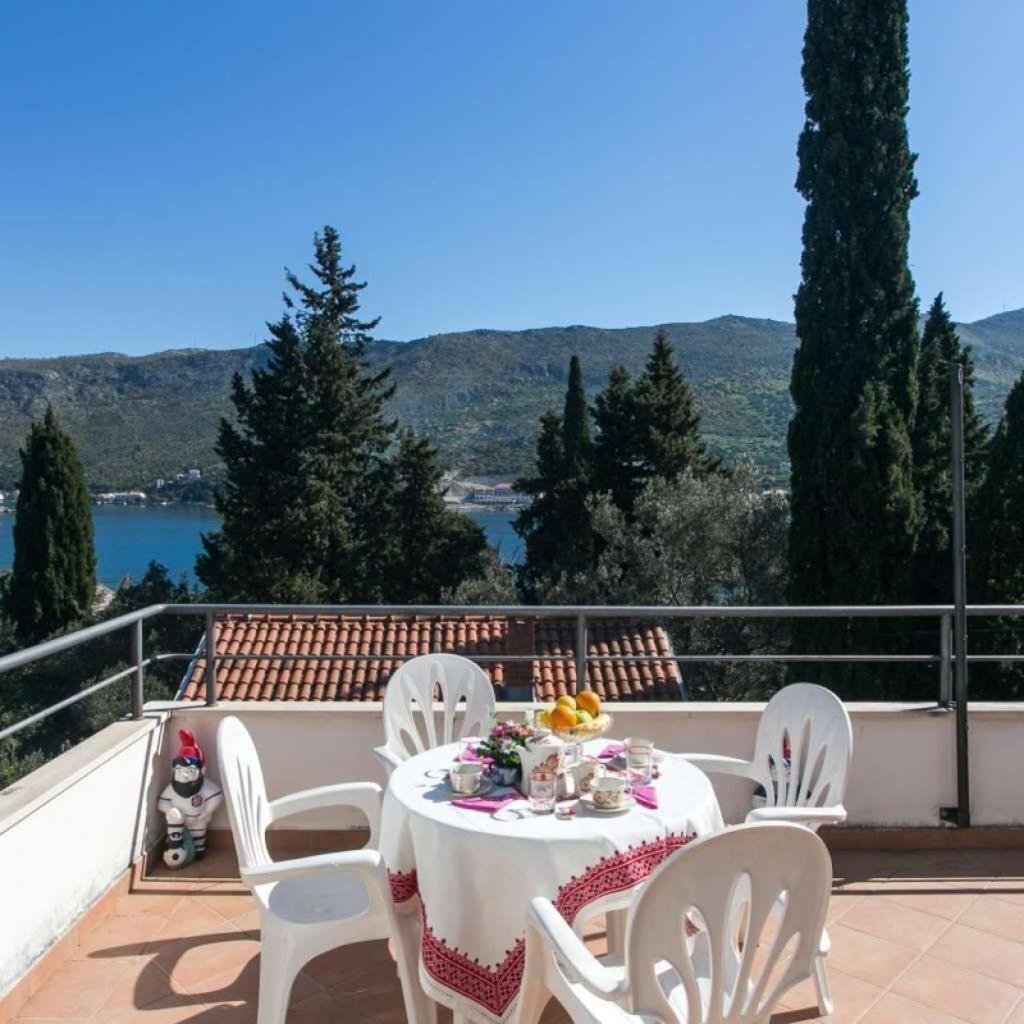 Apartments Marija - 50M From Beach Zaton  Bagian luar foto